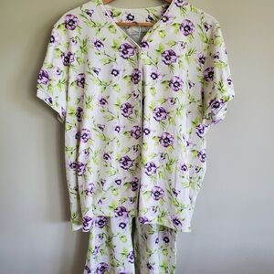 The Vermont Country Store Capri Short Sleeve Pajamas Floral Size 1X